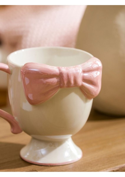 Beyaz Fiyonk Desenli Prenses Seramik Kupa 300 ml modelleri