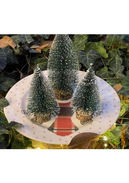 Minyatür 3'lü Yılbaşı Karlı Çam Ağacı Seti Plastik Süsler ile Yeni Yıl Dekorasyonu fiyatları
