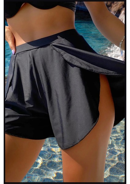 Kadın Siyah Deniz Havuz Şortu Etek Görünümlü Yırtmaçlı Şık Model Summer Beach Short HB11100 modelleri