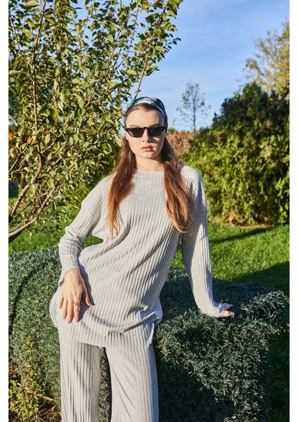 Kadın Şal %100 Polyester Mavi Çiçek Desenli Hafif ve Dayanıklı Bahar Günlük Kullanım modelleri