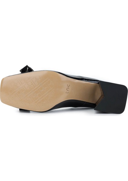 Kadın Deri Siyah/mat Topuklu Ayakkabı 22 5022 Bn Ayk SK24-25 Syh Rgn/mat Fıyonk indirimleri