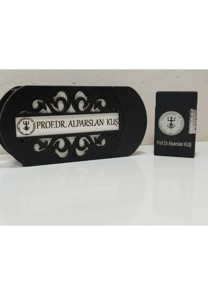 Doktorlara Özel Logolu & Isimli Çakmak ve Tasarım Kutusunda Hediye modelleri