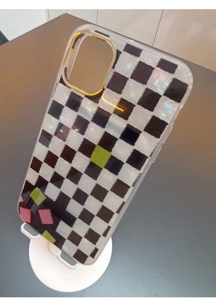 Apple iPhone 11 Leopar Desen Kılıf Sararmaz Ekstra Darbe Korumalı Kapak