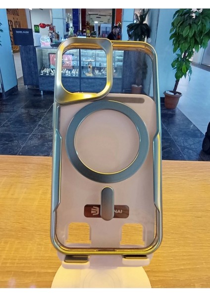 Apple iPhone 16 Uyumlu Magsafe Özellikli Kamera Bölümü Estetik Görünümlü Tuşları Metal Kılıf fırsatları