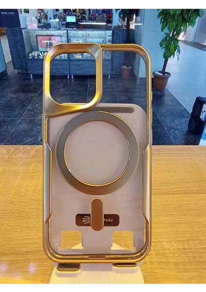 Apple iPhone 16 Uyumlu Magsafe Özellikli Kamera Bölümü Estetik Görünümlü Tuşları Metal Kılıf fırsatları