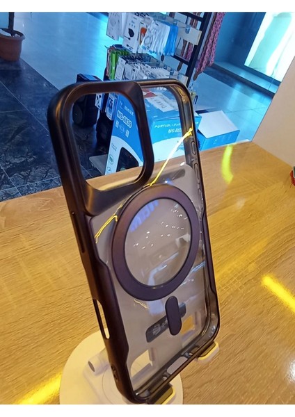 Apple iPhone 16 Uyumlu Magsafe Özellikli Kamera Bölümü Estetik Görünümlü Tuşları Metal Kılıf fiyatları