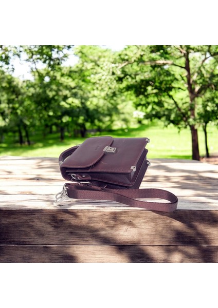 Gerçek Deri Anahralı Askılı Erkek El Çantası 23X18X11 cm Tarçın modelleri