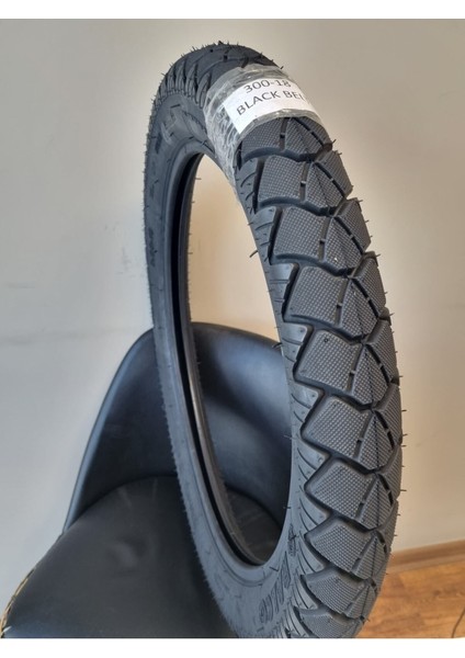 300-18 Tt(Tubetype) Motorsiklet Lastiği Blackbelt