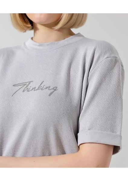 Bisiklet Yaka Baskılı Slim Fit T-Shirt Boyalı Gri