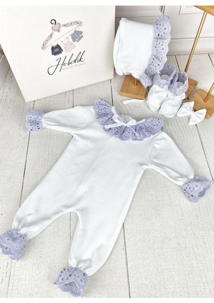 Hobidik Baby Kız Bebek Hastane Çıkışı Ekru Lila Fistolu Tulum Set