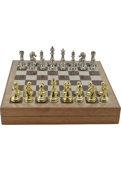 Gifthome Metal Klasik Satranç Takımı Parlak ve Rustik Desenli Mdf Sandıklı Satranç Tahtası (36X36X6 Cm.) fırsatları