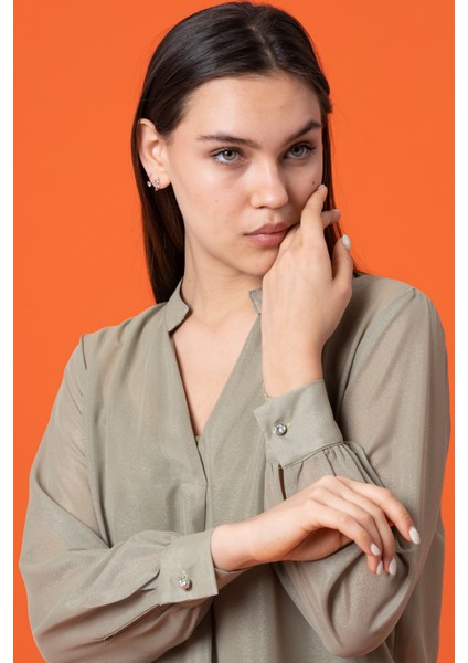 Parıltılı Transparan Bluz indirimleri