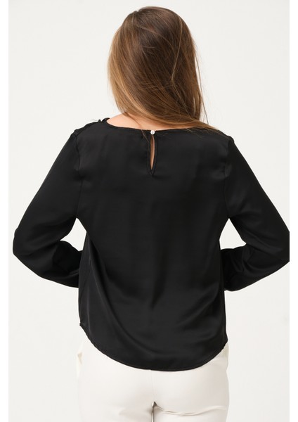 Omuzu Incili Saten Bluz fırsatları