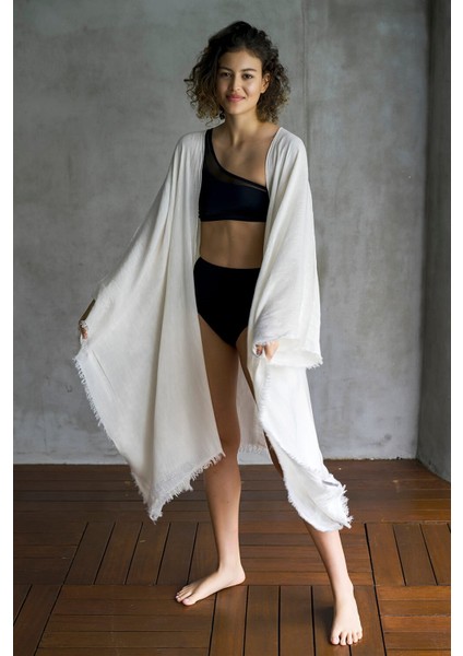 Defne Kimono
