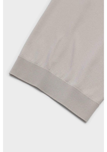 Fermuarlı Polo Yaka Kısa Kol Erkek T-Shirt fırsatları
