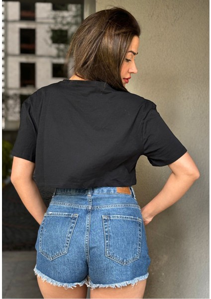 Kadın Siyah Bisiklet Yaka Baskılı Oversize Crop T-Shirt