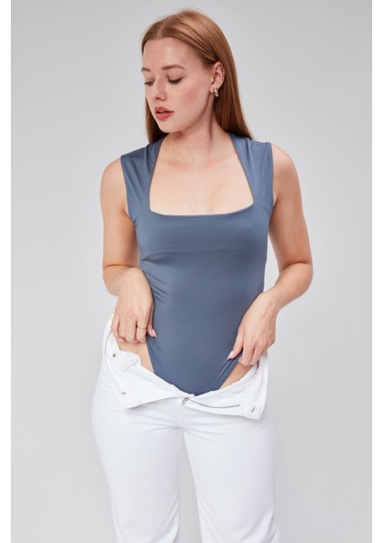 Antrasit Astarlı Sıfır Kol Kare Yaka Dekolteli Çıtçıtlı Bodysuit