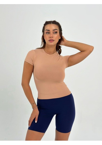 Sütlü Kahve Fitted/vücuda Oturan Crop T-Shirt