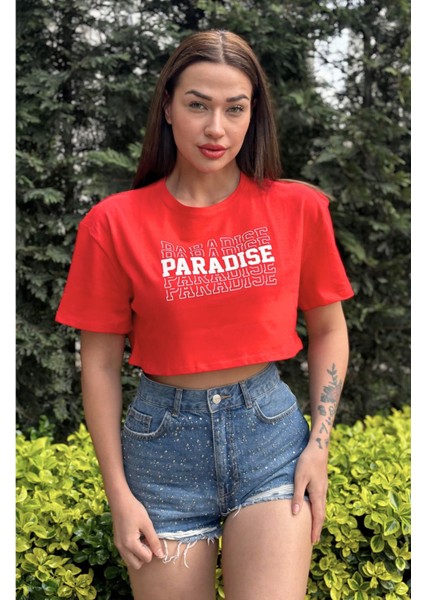 Kadın Kırmızı Bisiklet Yaka Baskılı Oversize Crop T-Shirt fırsatları