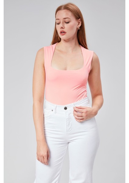 Yavru Ağzı Astarlı Sıfır Kol Kare Yaka Dekolteli Çıtçıtlı Bodysuit