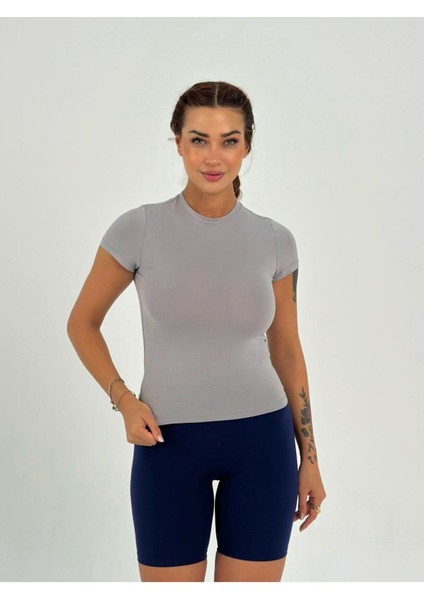 Gri Fitted/vücuda Oturan Crop T-Shirt modelleri