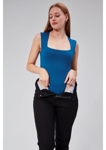 Petrol Mavi Astarlı Sıfır Kol Kare Yaka Dekolteli Çıtçıtlı Bodysuit