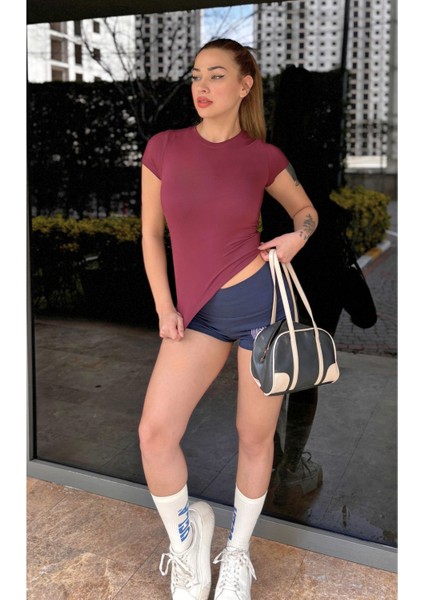 Mürdüm Fitted/vücuda Oturan Crop T-Shirt fırsatları