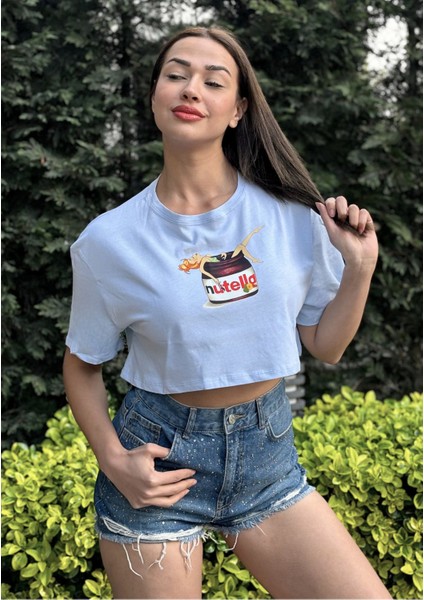 Kadın Mavi Bisiklet Yaka Baskılı Oversize Crop T-Shirt fırsatları