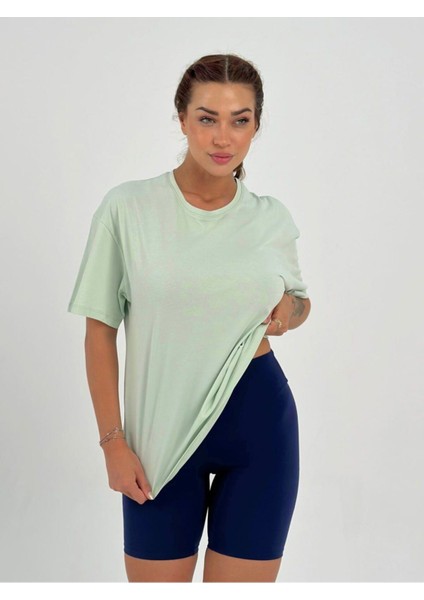 Kadın Su Yeşil Baskısız Basic Pamuklu Oversize T-Shirt fiyatları
