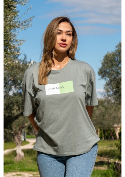 Kadın Oversize Fit Bisiklet Yaka Baskılı Kısa Kollu T-Shirt