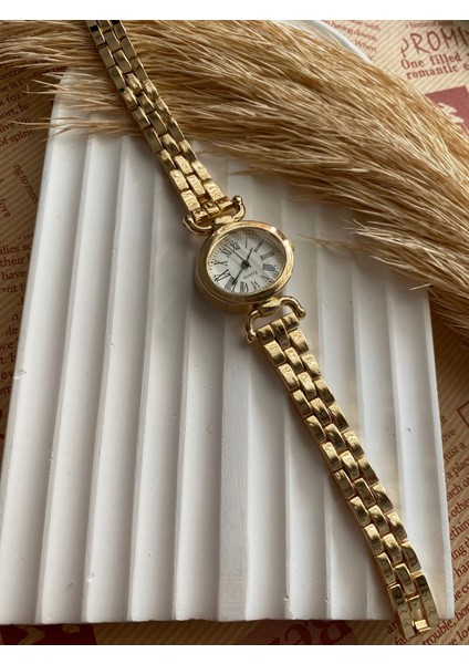 Retro Minimal Hasır Kordon Vintage Kadın Kol Saati