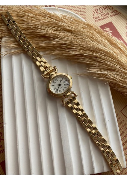 Retro Minimal Hasır Kordon Vintage Kadın Kol Saati