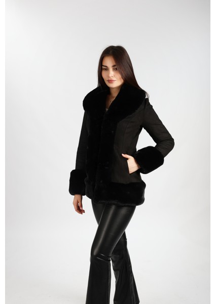 Kadın Siyah Suni Kürk Detaylı Süet Mont fırsatları