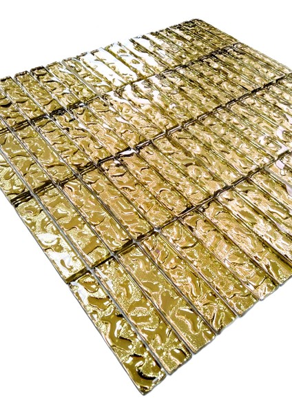 Mutfak Tezgah Arası ve Iç Dekorasyon için Altın Kristal Mozaik. Cam ölçüsü: 15x73x6 mm. File ölçüsü: 30x30 cm. ( 1 Koli = 6 File Karo = 0.54 m2 fiyatıdır )