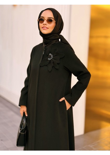 Broş Manto