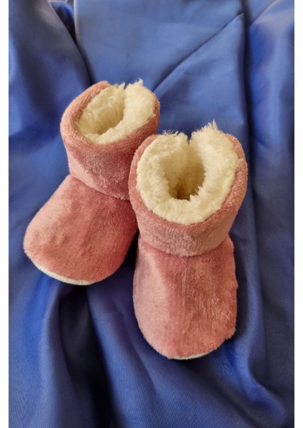 Peluş Bebek Tüylü Kaymaz Taban Patik 0-9 Ay Panduf