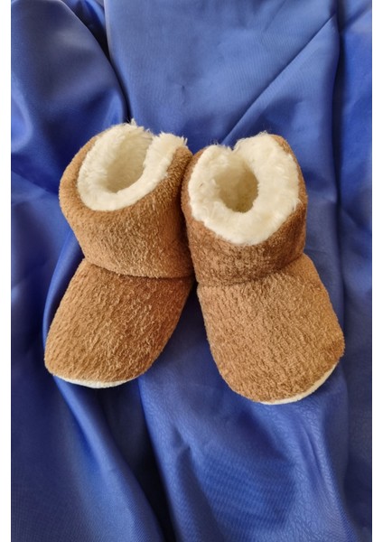 Peluş Bebek Tüylü Kaymaz Taban Patik 0-9 Ay Panduf
