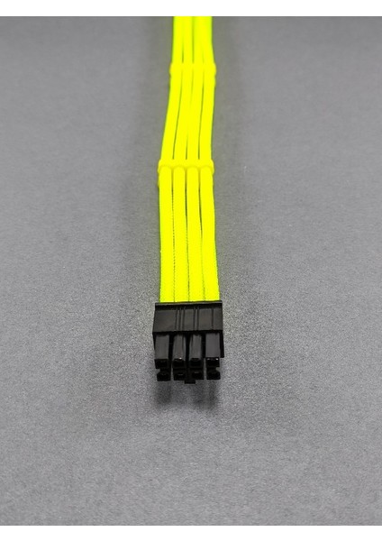 8 Pin Cpu (Işlemci) Uzatma Kablosu - Uv Sarı Sleeved