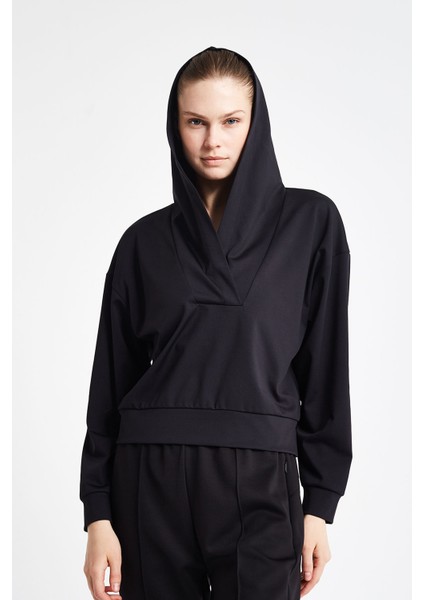 Kadın Kapüşonlu Sweatshirt 24N-2142 modelleri