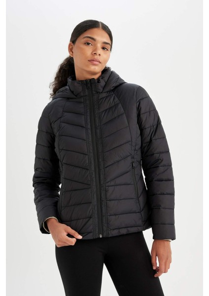 Fit Ultra Hafif Mont Su İtici Kapüşonlu Fermuarlı C4945AX24WN