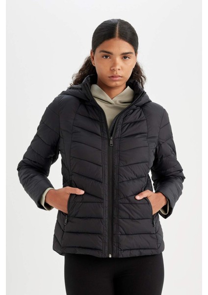 Fit Ultra Hafif Mont Su İtici Kapüşonlu Fermuarlı C4945AX24WN