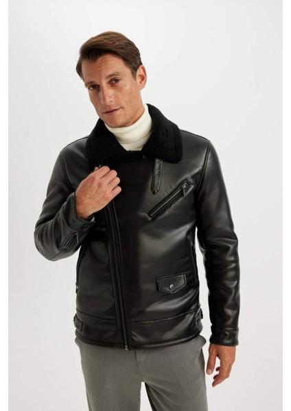 Su Geçirmez Slim Fit Dar Kesim Astarlı Fermuarlı Cepli Kürk Yakalı Suni Deri Ceket Mont A4392AX24WN fırsatları