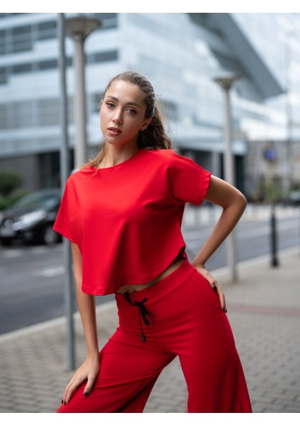 Yuvarlak Kesimli Yoga Tişörtü fırsatları