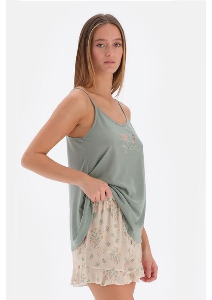 33552 Pamuklu Ip Askılı Kadın Şortlu Pijama Takımı Yeşil