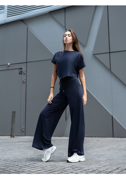 Yuvarlak Kesimli Yoga Tişörtü fırsatları