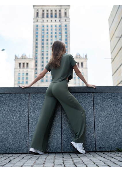 Yuvarlak Kesimli Yoga Tişörtü fiyatları