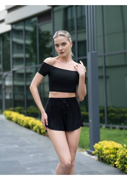 Kısa Kollu Omzu Açık Rahat Spor Tişört modelleri