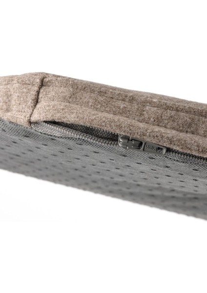 Sandalye Minderi, Bej modelleri