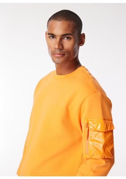 Bisiklet Yaka Turuncu Erkek Sweatshırt VUTR10541K0001_REGRESO R