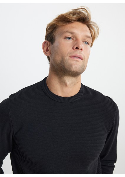 Bisiklet Yaka Standart Siyah Erkek Kazak ACE492510287_TRIKO Bısıklet Yaka indirimleri